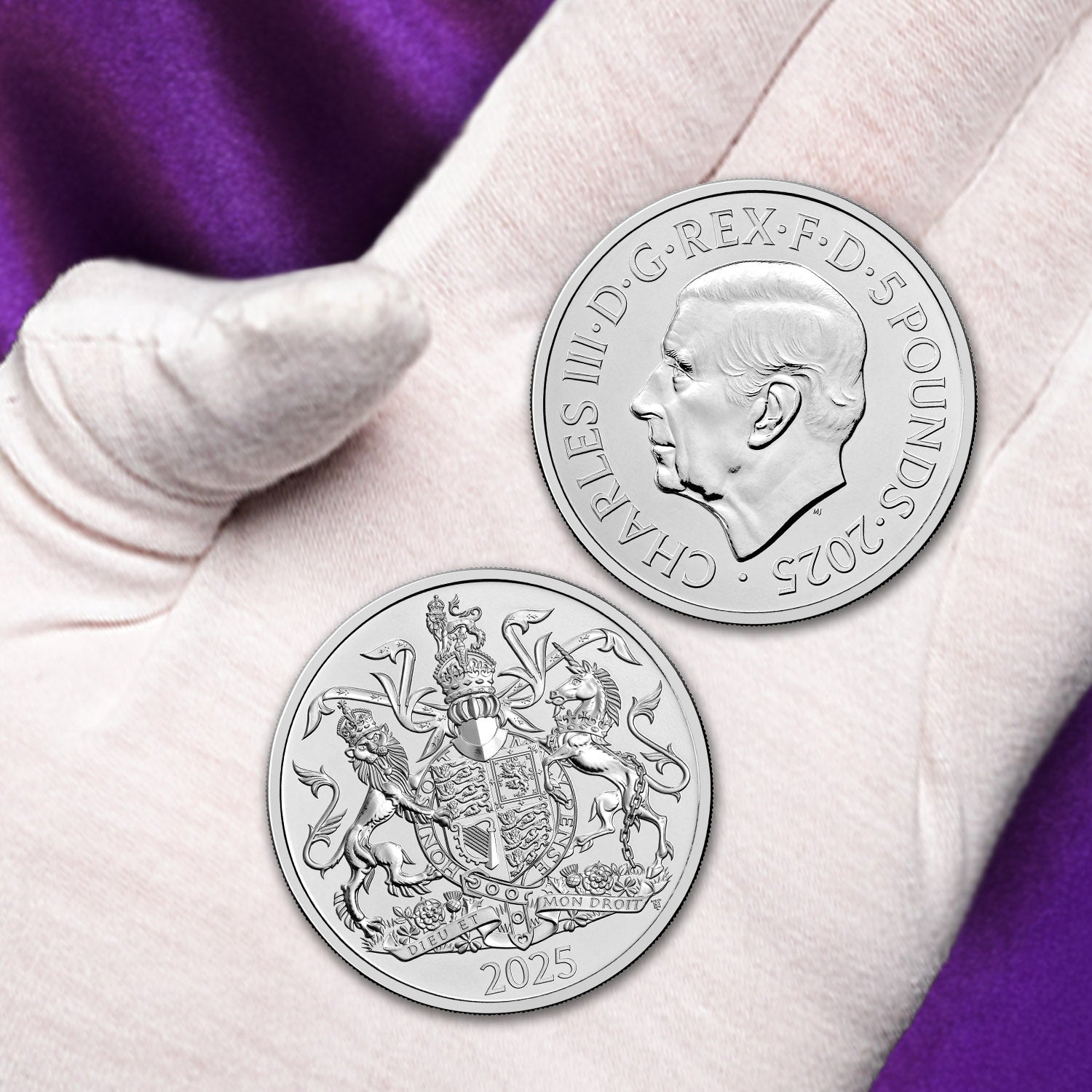 The Royal Arms 2025 UK £5 Brilliant Uncirculated Coin