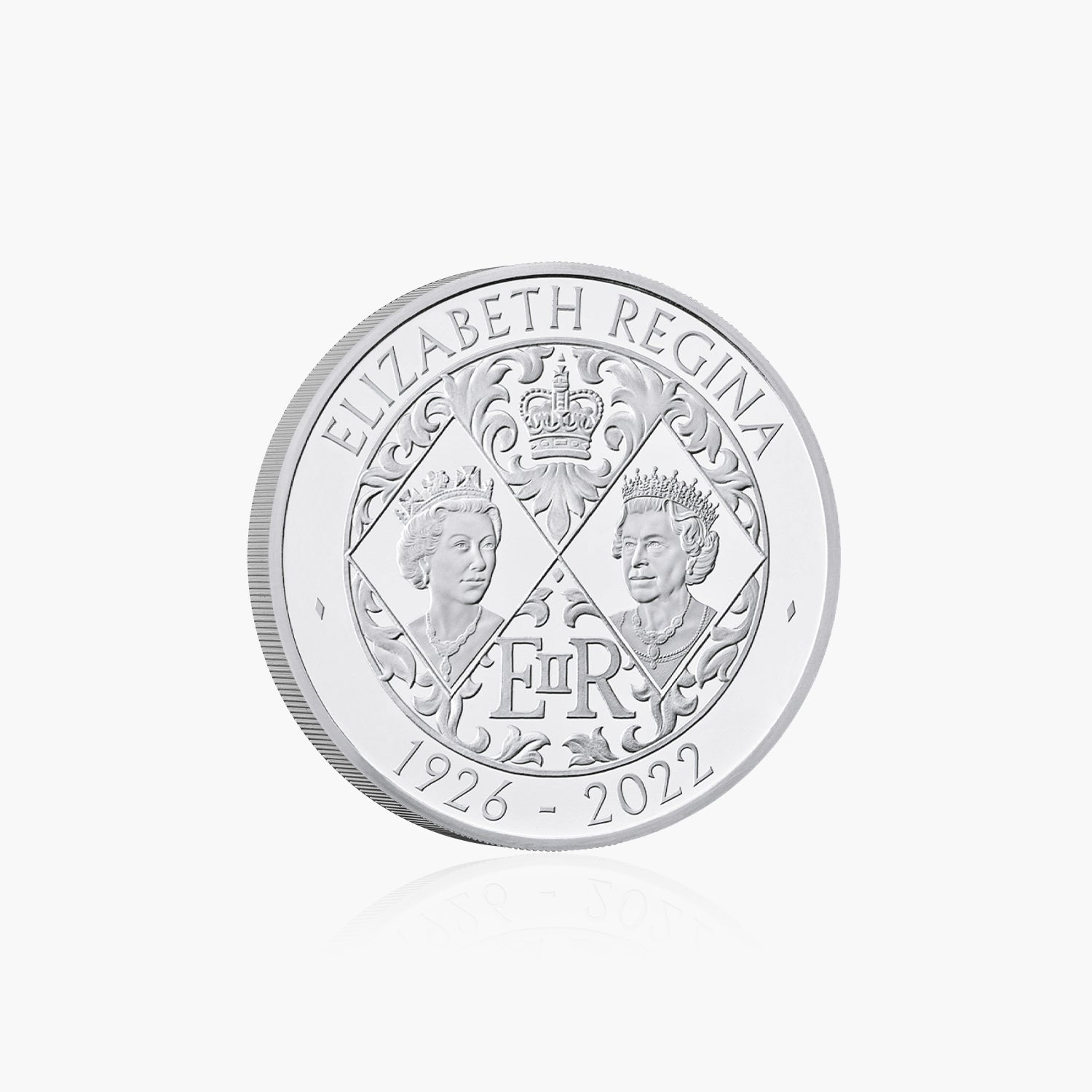 Su Majestad la Reina Isabel II 2022 Moneda de 5 £ - Primer retrato del rey Carlos III