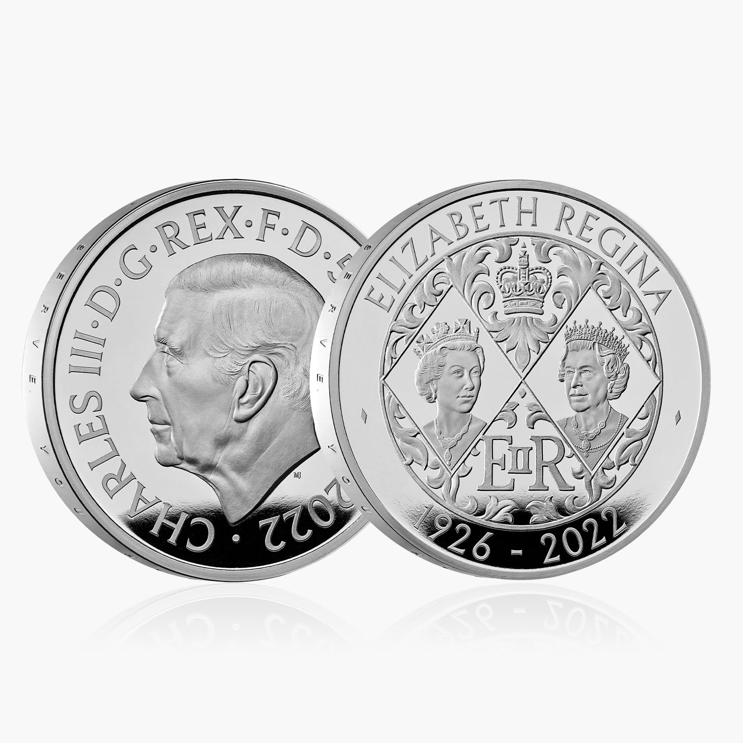 女王エリザベス 2 世女王陛下 2022 £5 ピエフォール銀貨 - チャールズ 3 世の最初の肖像画