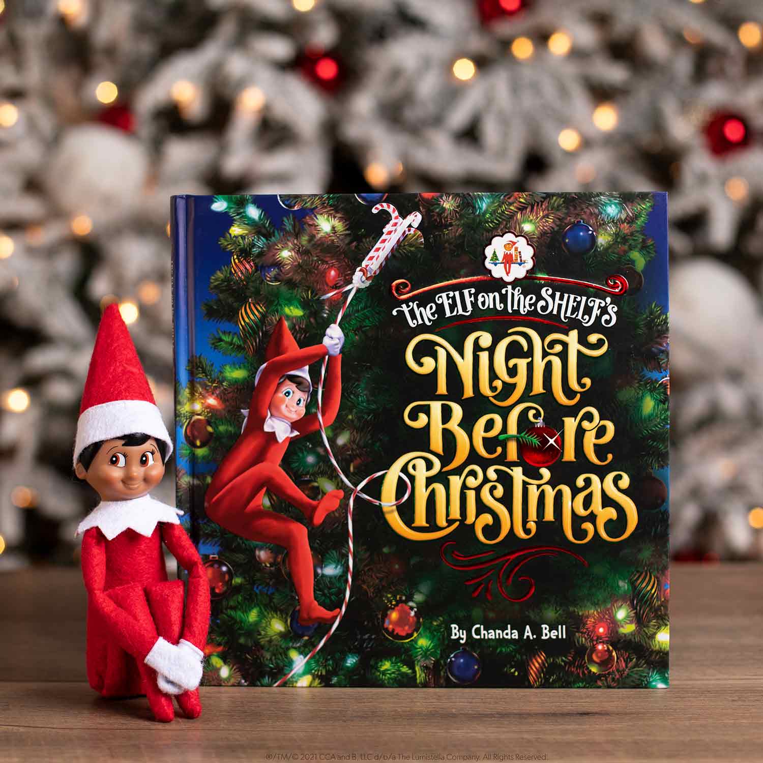 Livre La nuit avant Noël de l'elfe sur l'étagère